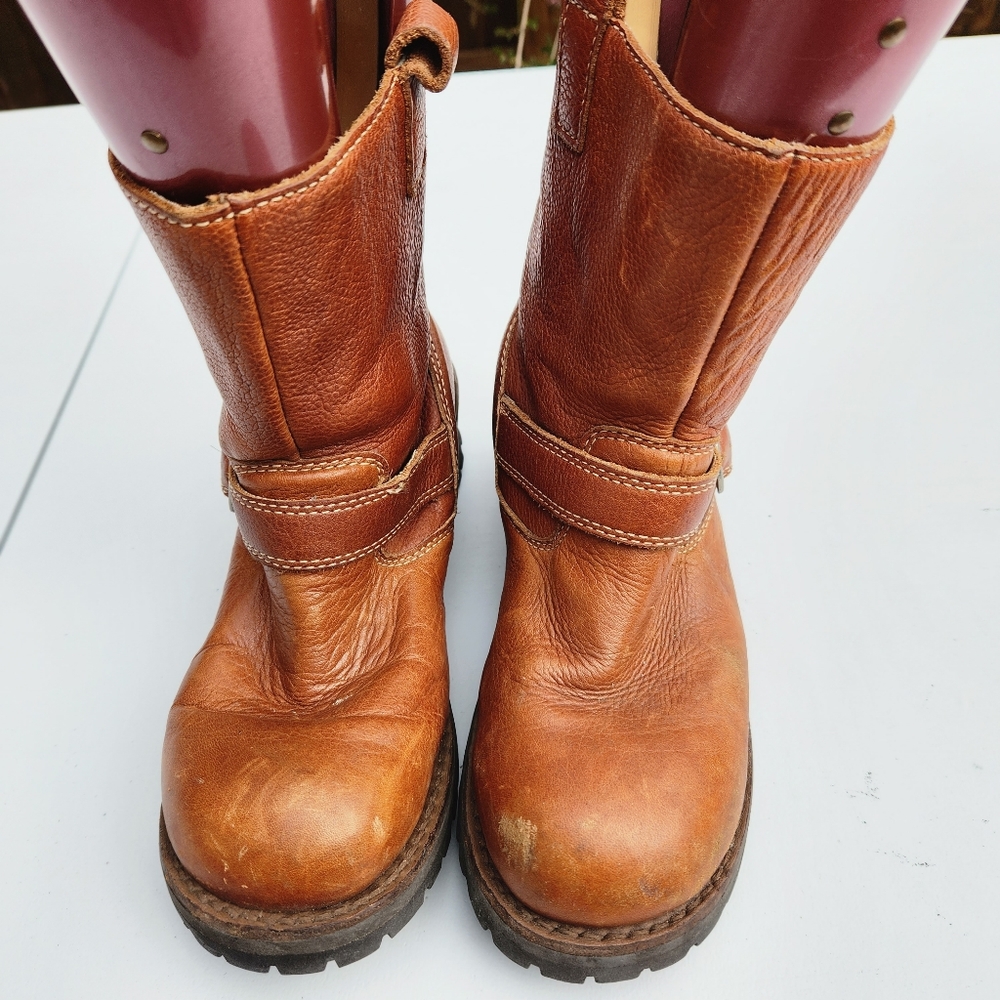 American Eagle Outfitters Women's Genuine leather Brown Pull-on Boots Size 8 US